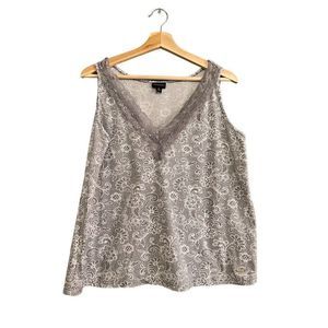 VGUC Tahari Size Large Grey and White Tank with Lace
